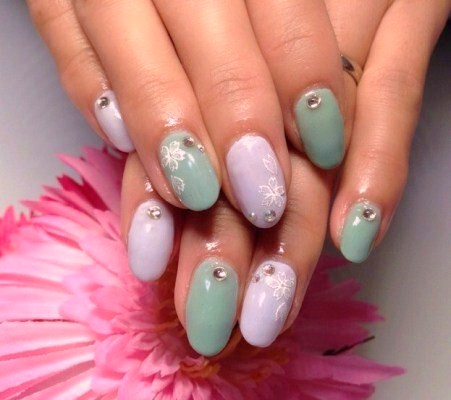 グリーン パープル 桜ネイル 京都宇治のネイルサロン ｎａｉｌ ｓａｌｏｎ ｐｌｕｍｓ